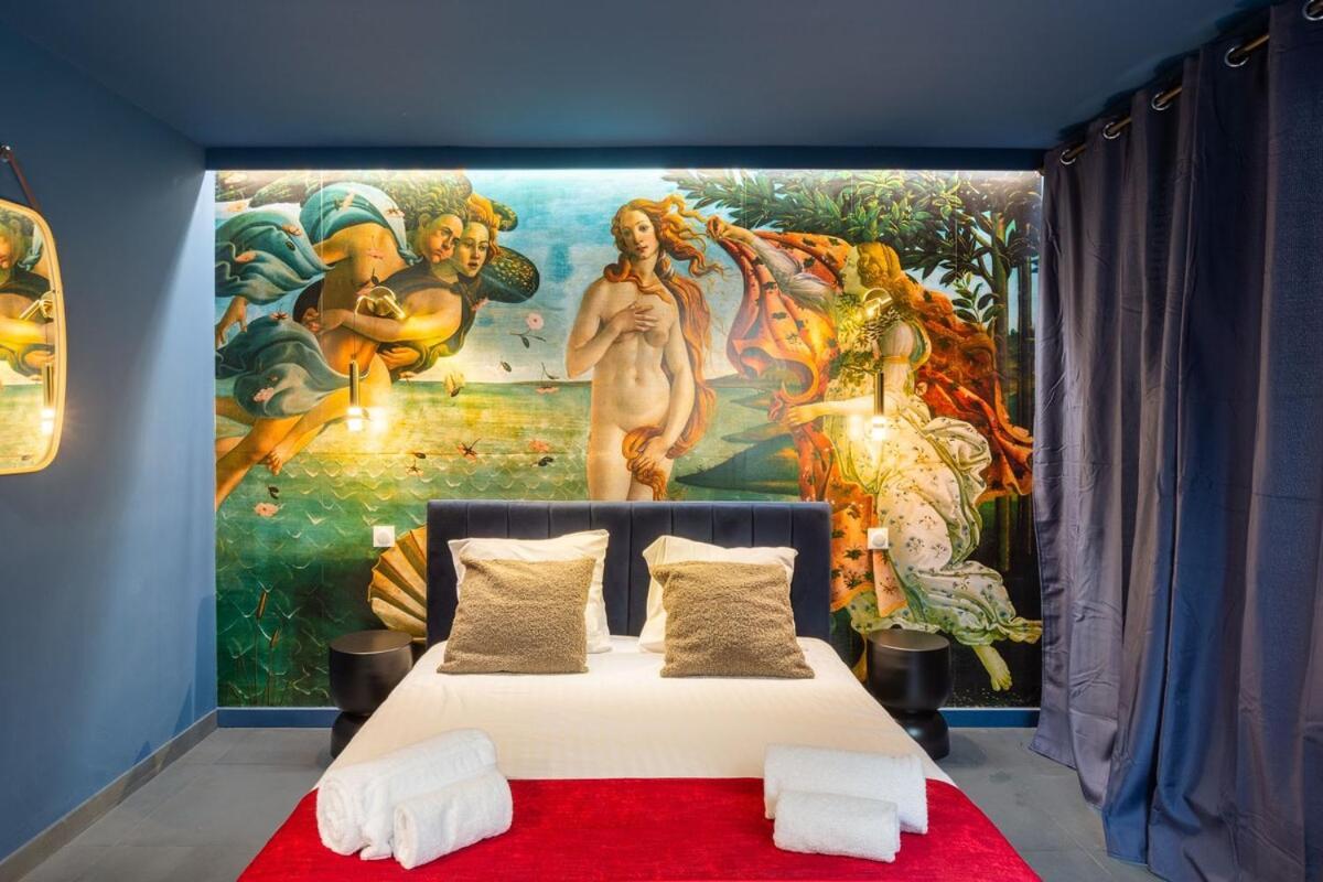 Arc De Triomphe Romantic Jacuzzi Saphir Appartement *